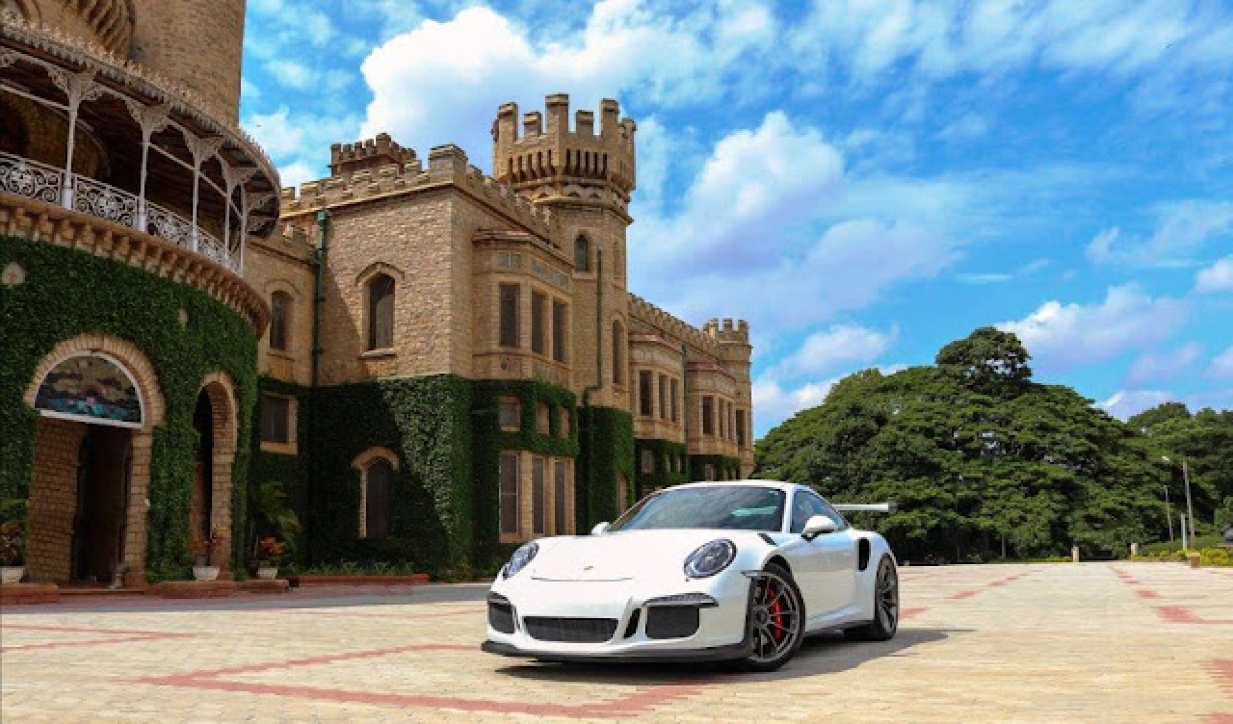 The new Porsche 911 GT3 RS arrives in India