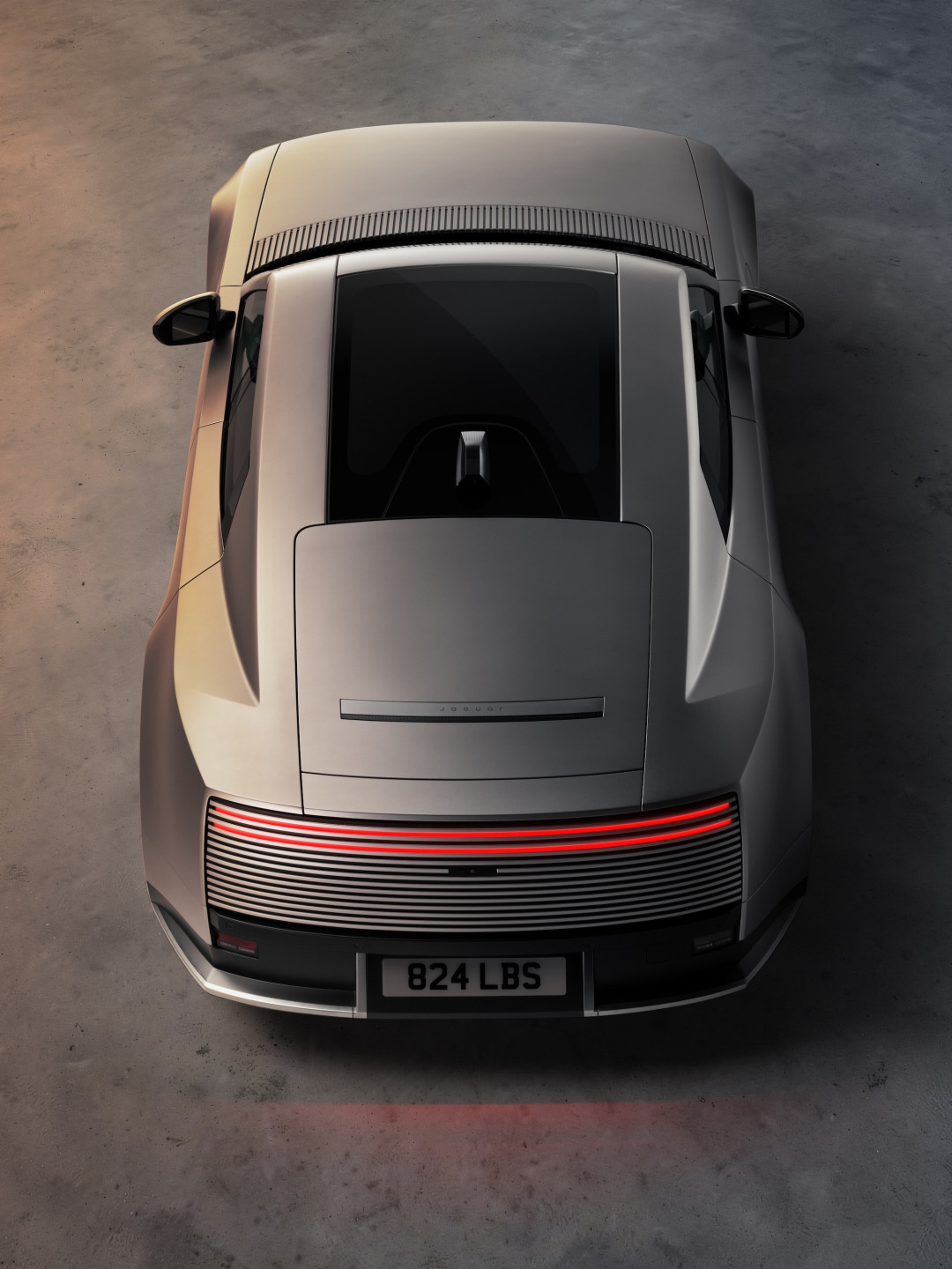 SILVER_TOP_DOWN_REAR
