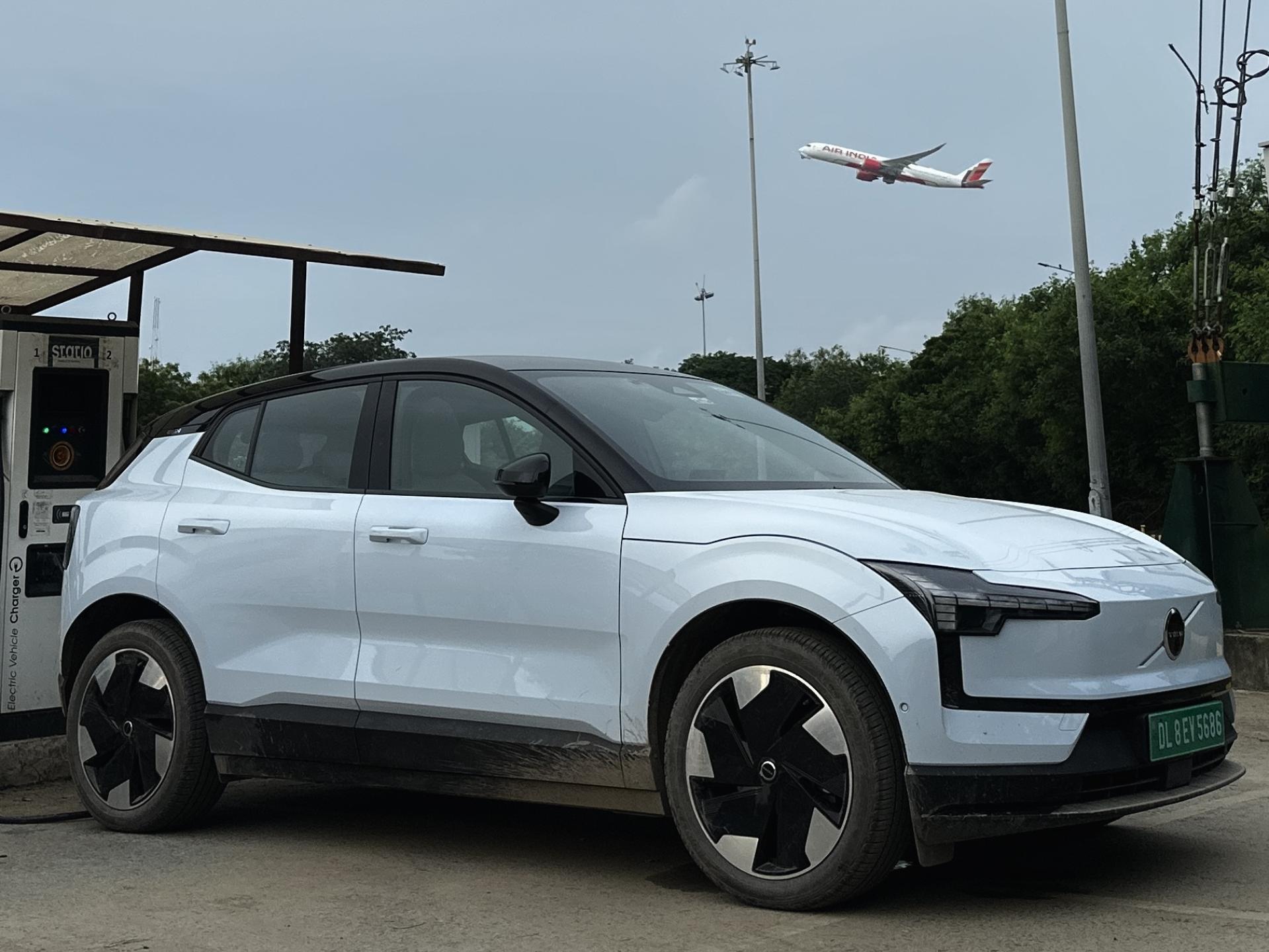 Volvo EX30 pre-bookings open at INR 39.99 lacs