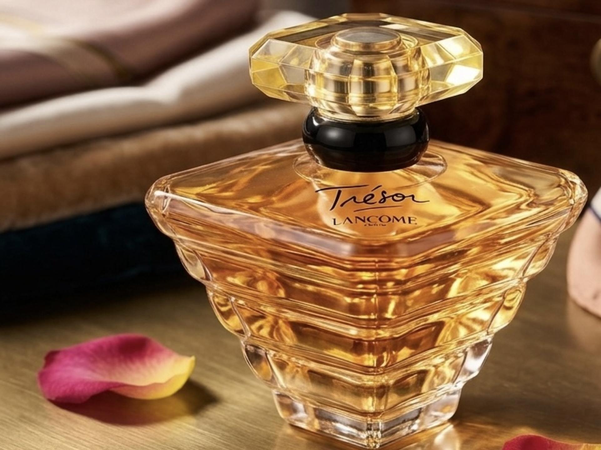 Lancôme Trésor Eau de Parfum Review: Bottled in glass, sealed with love