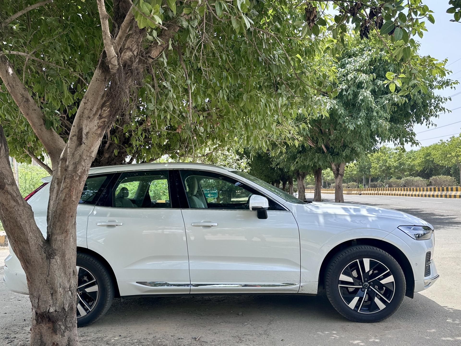 Volvo XC60: Staying relevant between two eras